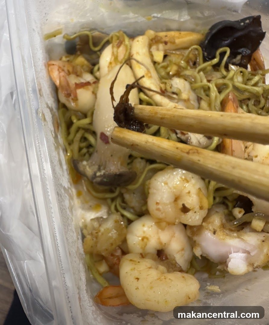 Shrimp and Mushroom Noodles