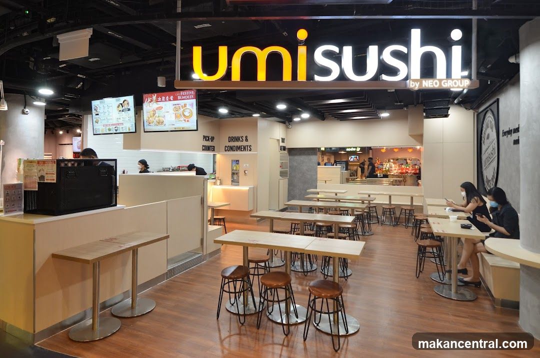 Umi Sushi Restaurant Interior
