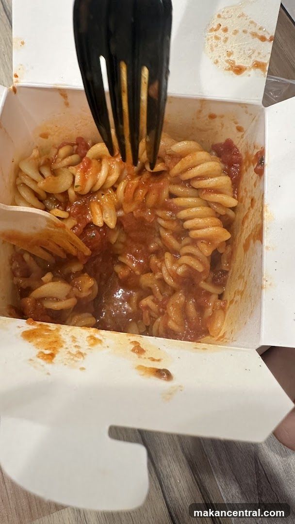 Pasta with Tomato Sauce