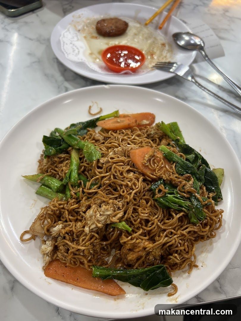 Tha Siam Authentic Thai Kitchen