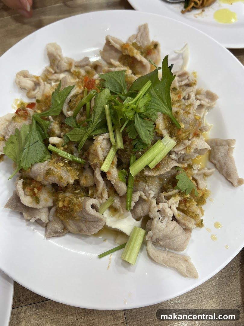 Steamed Pork with Lime and Chili