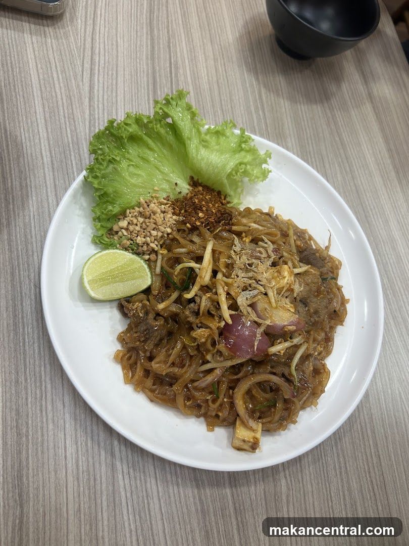 Pad Thai with Beef