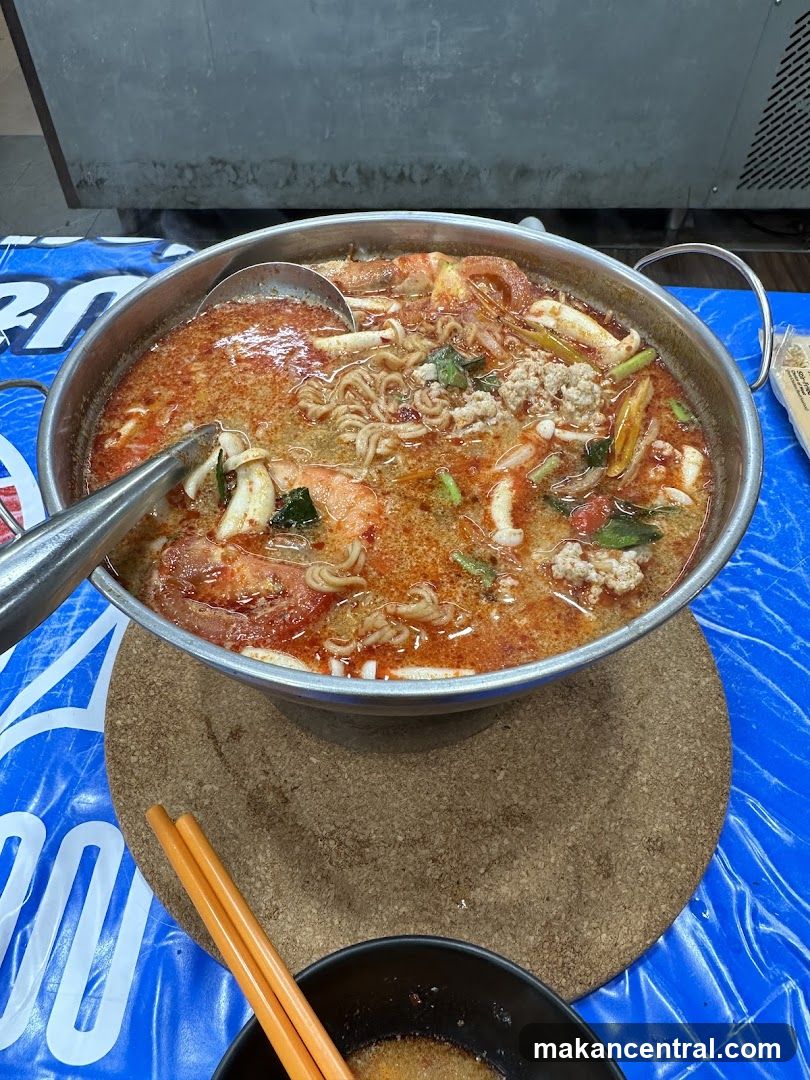 Tom Yum Noodle Soup