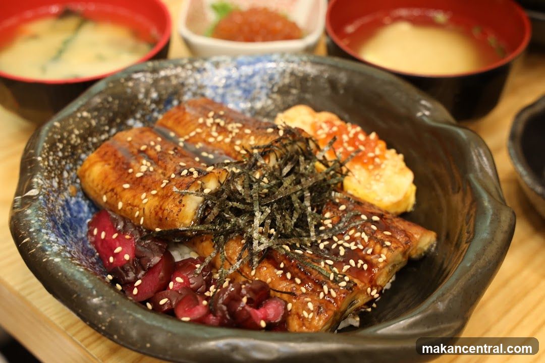 Unagi Donburi with Sides