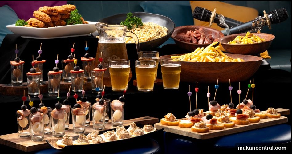 Appetizers and Drinks