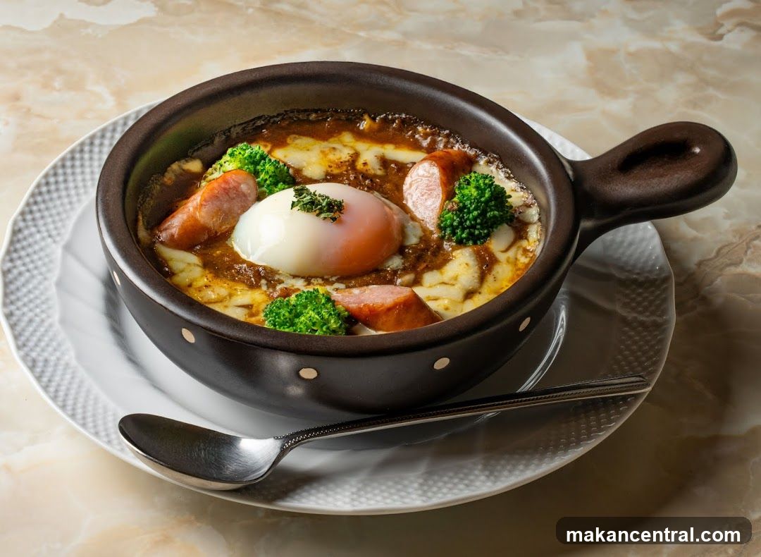 Curry with Egg and Sausage