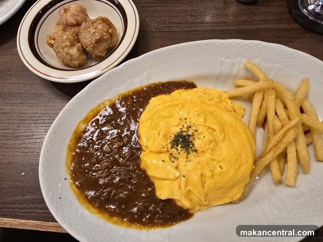 Omurice with Curry and Fried Chicken