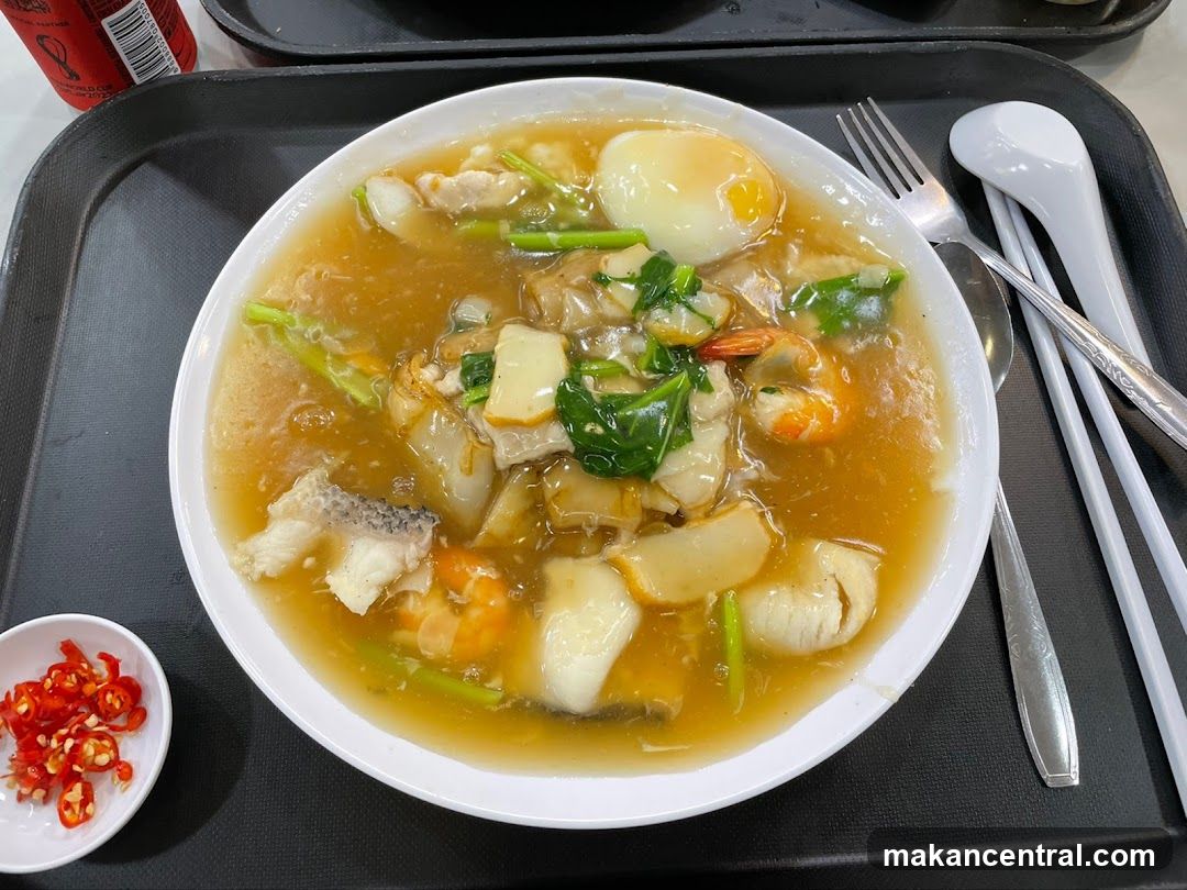 Seafood Noodles