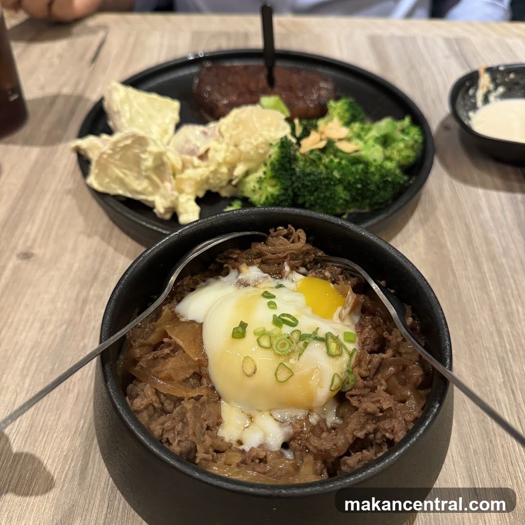 Beef and Egg Bowl with Side Dish