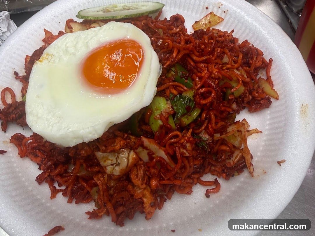 Fried Noodles with Egg