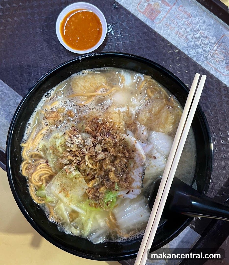 Noodle Soup with Chili Sauce