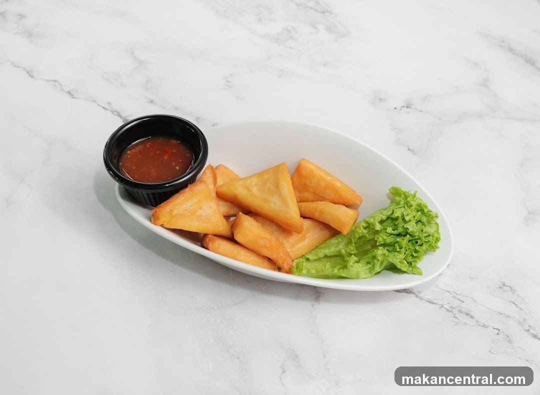 Fried Tofu with Dipping Sauce