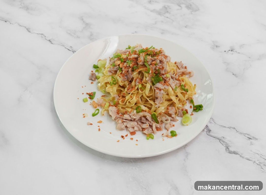 Noodles with Toppings