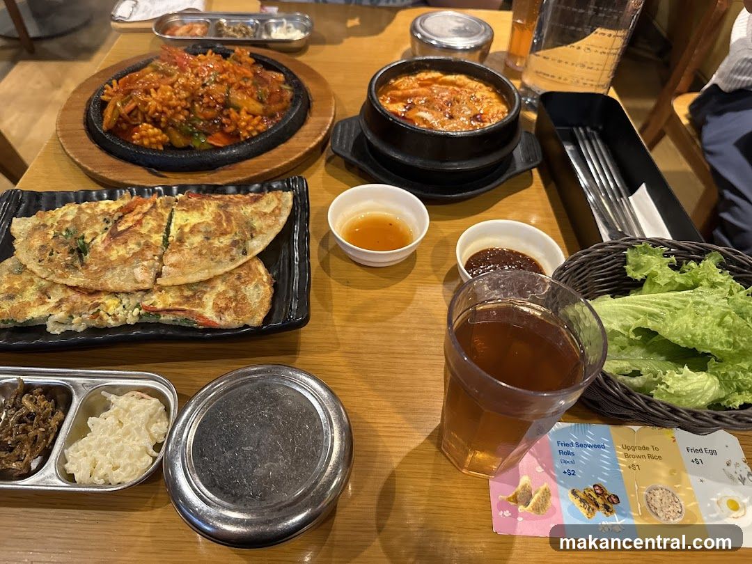 Korean Food Spread