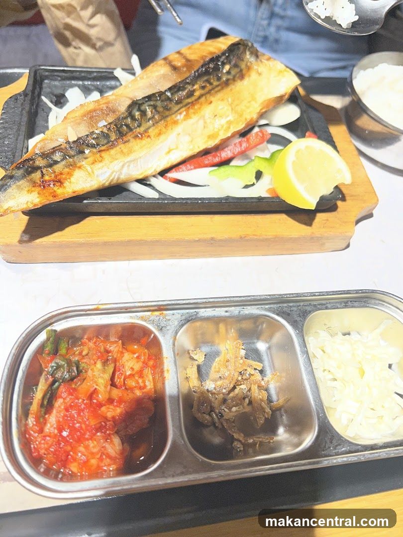 Grilled Mackerel with Side Dishes