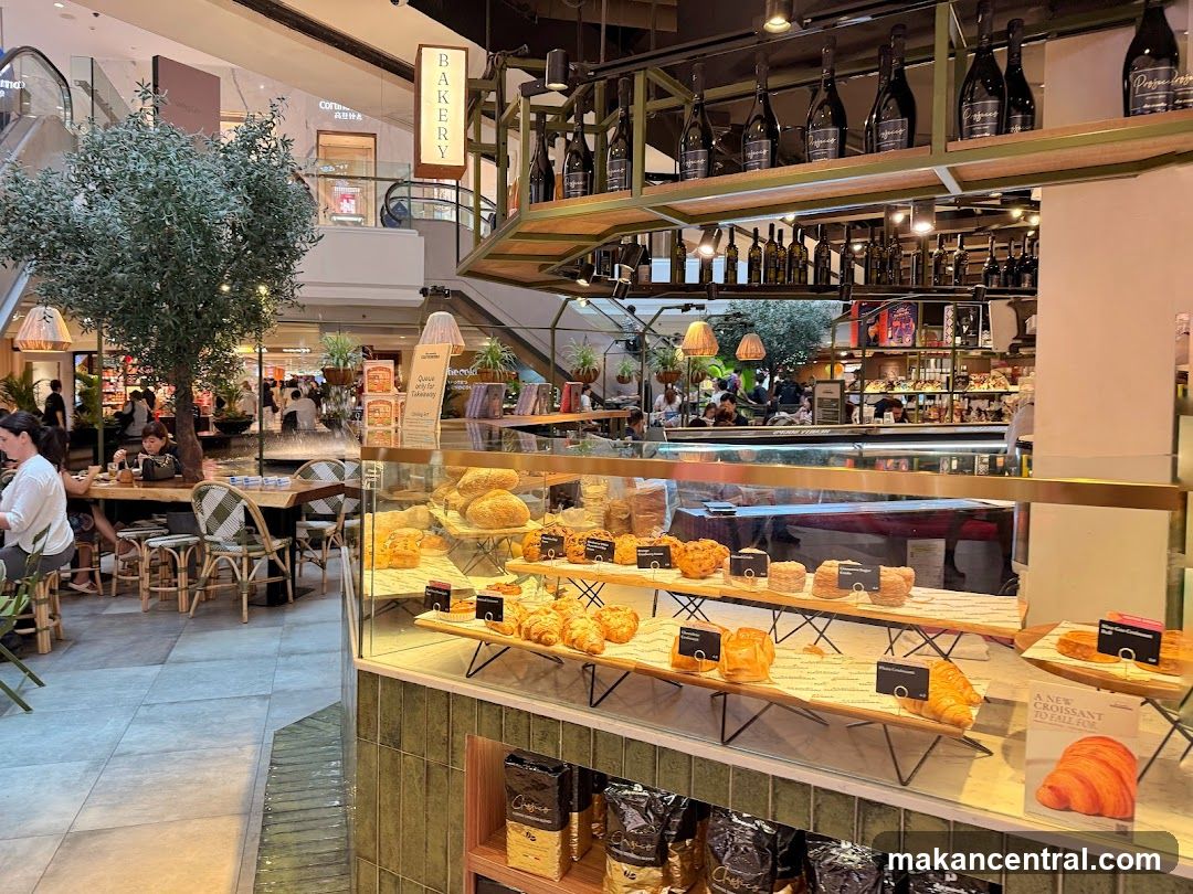 Bakery Display