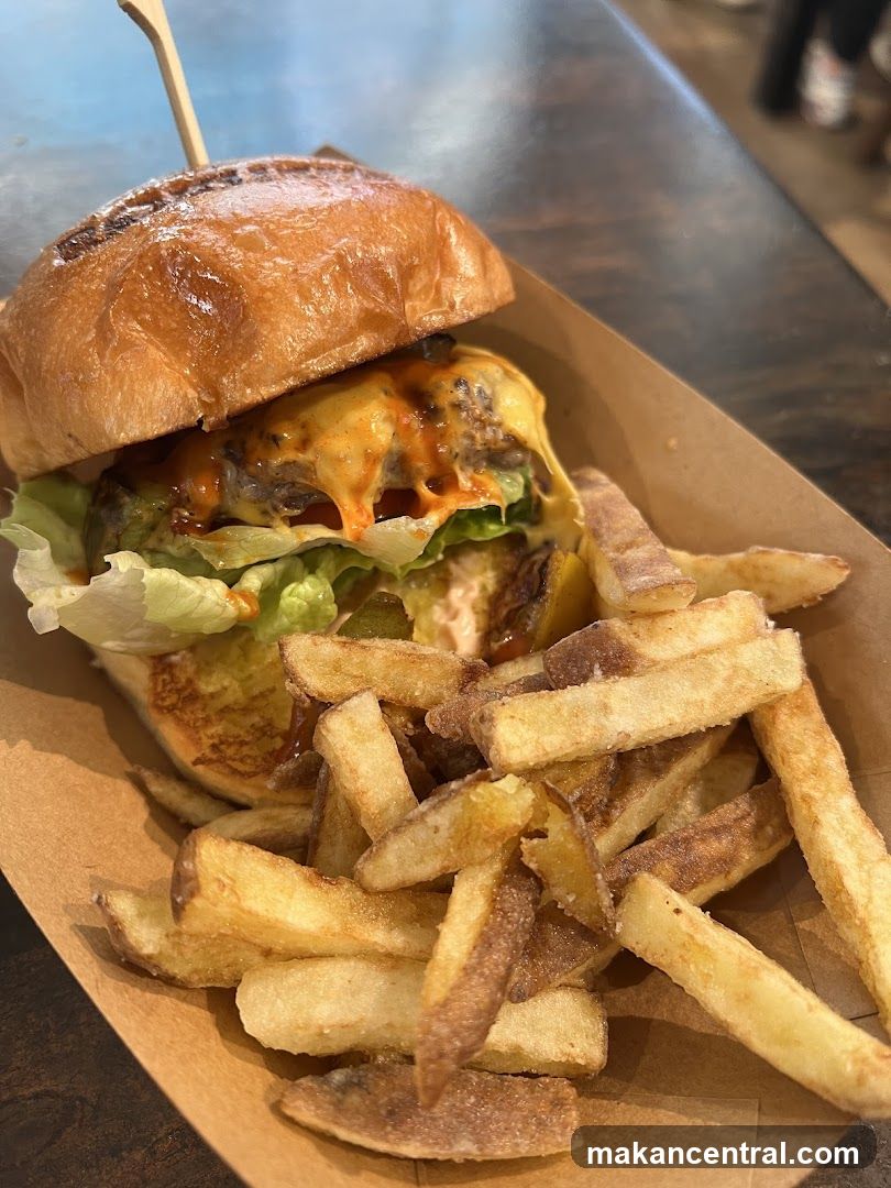 Cheeseburger and Fries