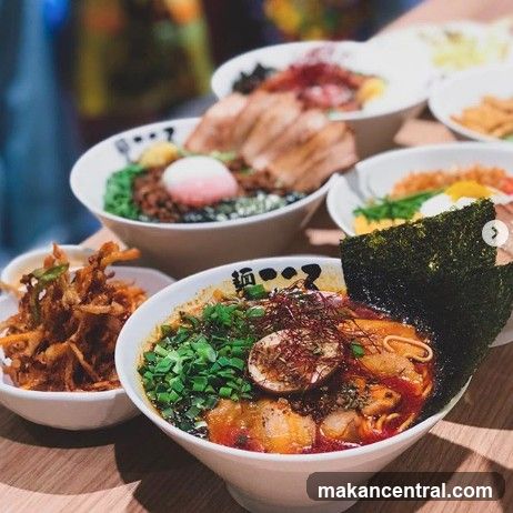 Menya Kokoro Mazesoba Ramen Plaza Singapura