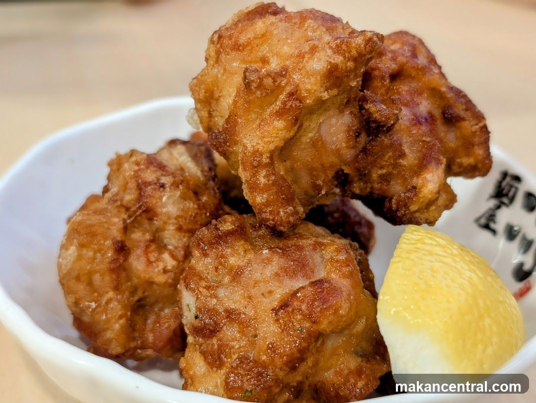 Karaage with Lemon Wedge