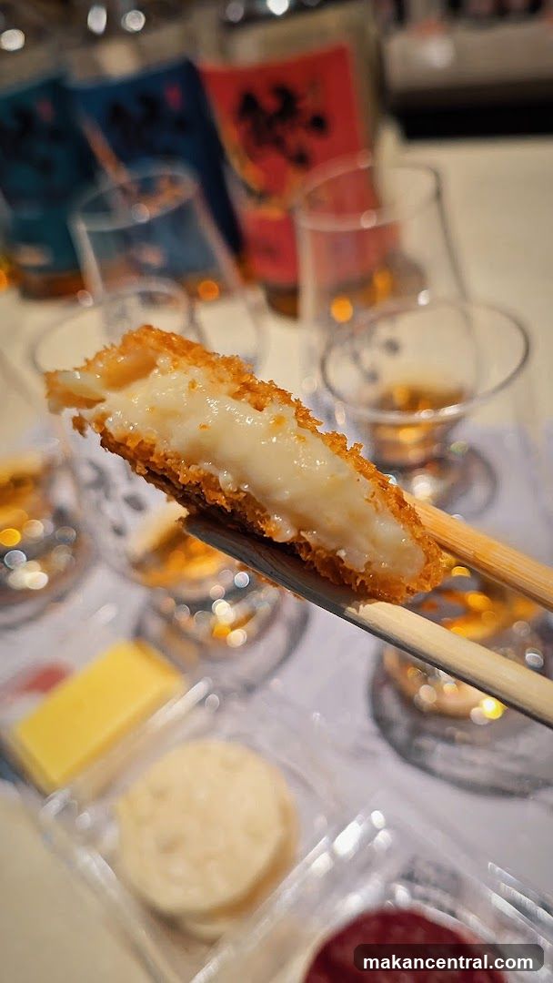 Fried Food with Accompaniments