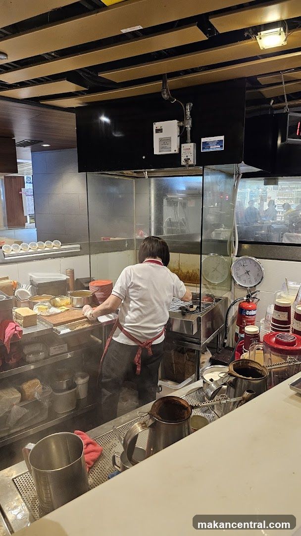 Kitchen Preparation Area