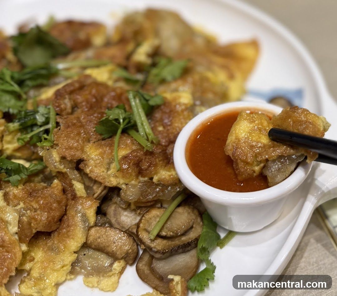 Oyster Omelet with Dipping Sauce