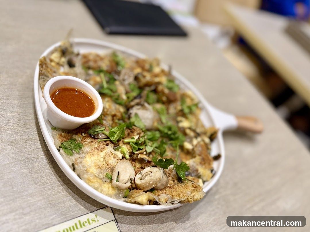 Oyster Omelet with Dipping Sauce