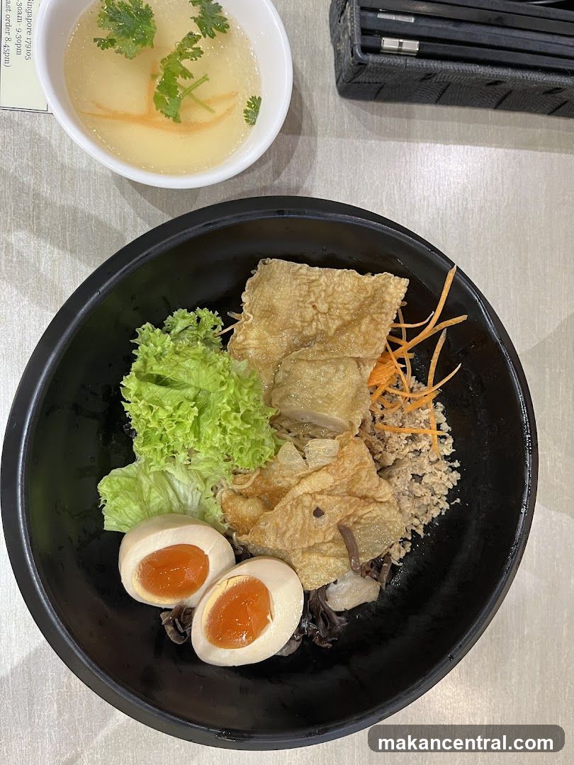 Noodles with Egg and Tofu Skin