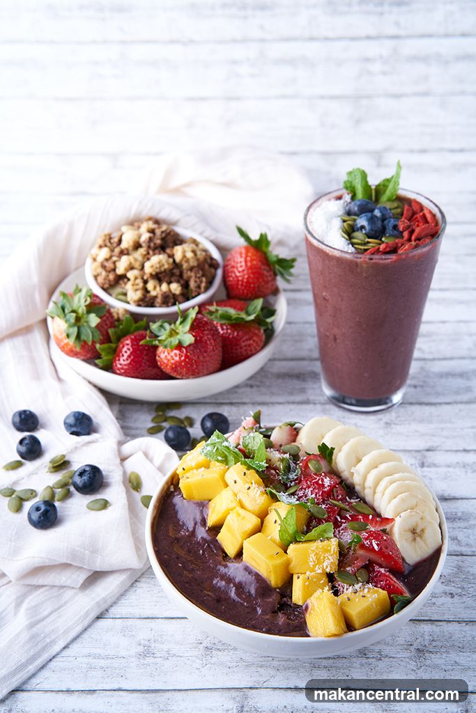 Acai Bowls and Smoothie