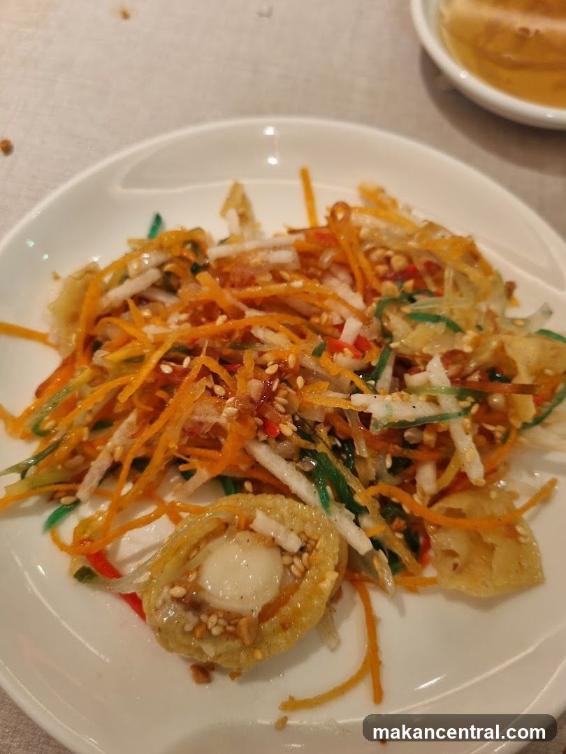 Salad with Crispy Elements