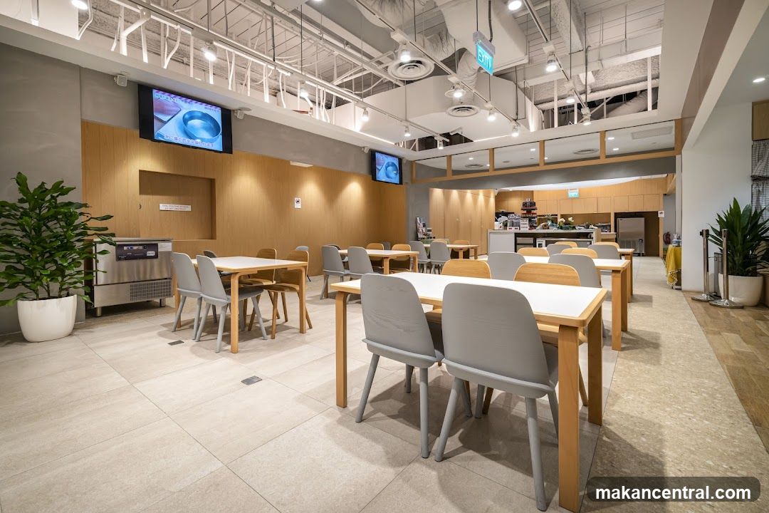 Modern Dining Area