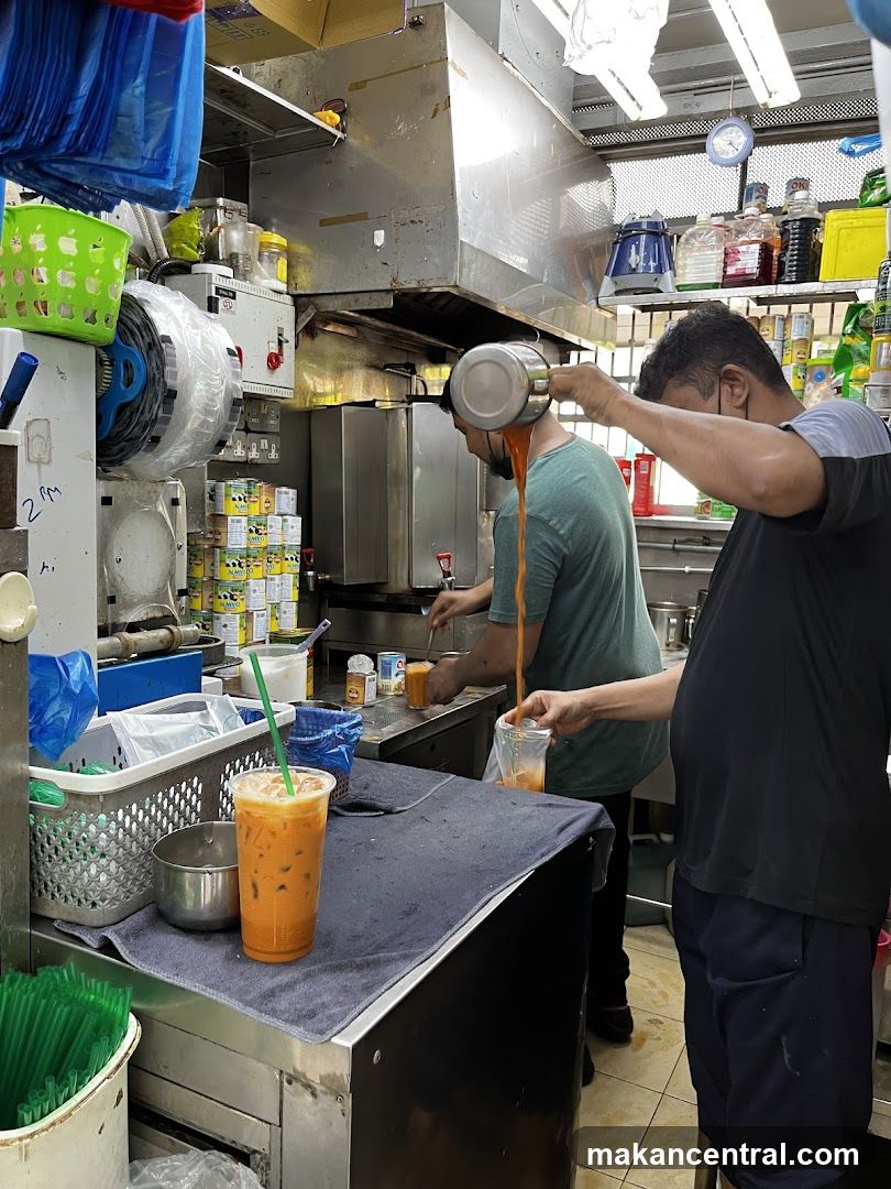 Making Thai Iced Tea