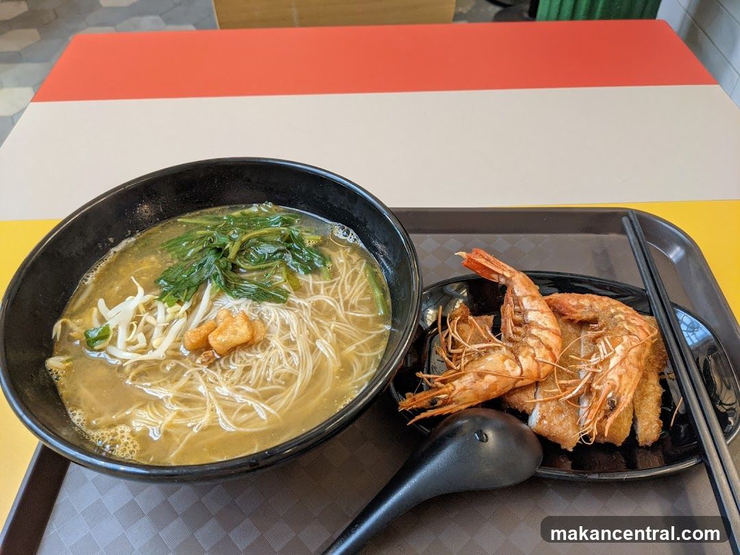 Noodle Soup with Fried Prawns
