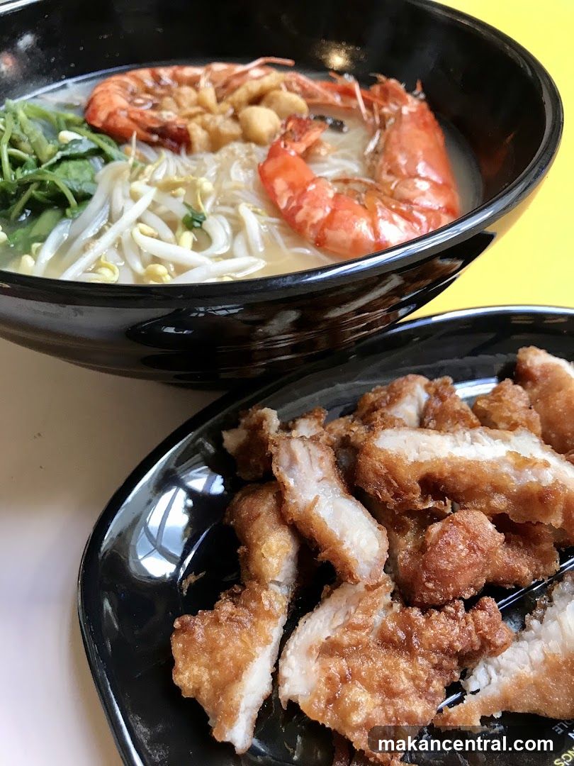 Shrimp Noodle Soup and Fried Pork