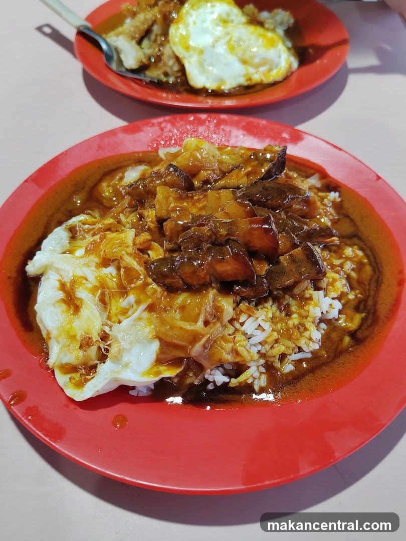 Braised Pork Rice with Fried Egg