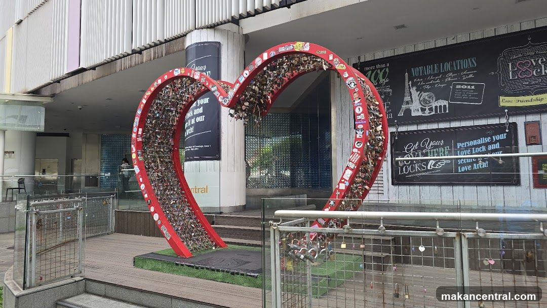 Love Lock Arch