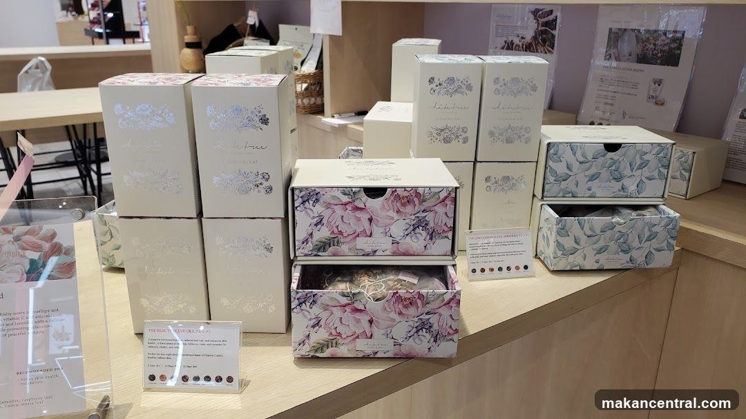 Floral Boxes and Tea Blends