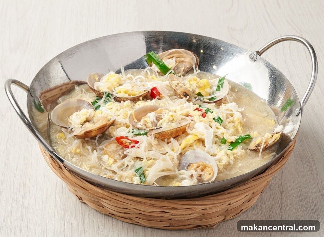 Clams with Noodles