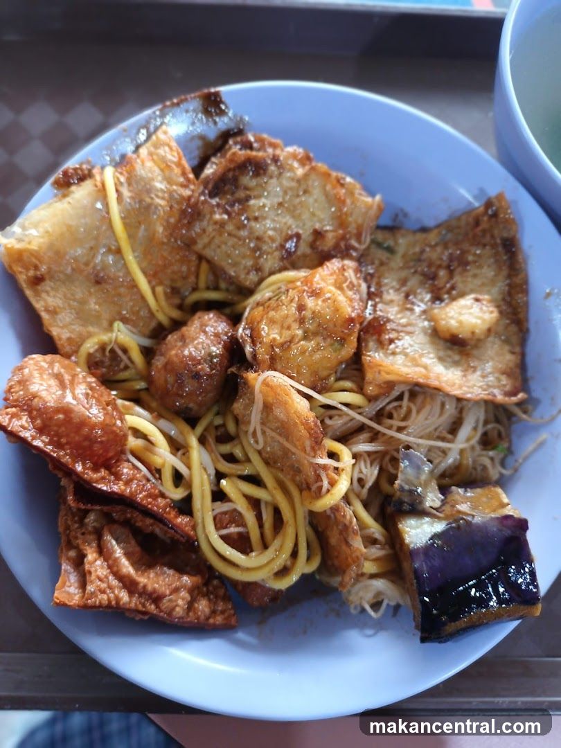 Handmade Fishball Noodle #01-01 八巷手工鱼圆麵