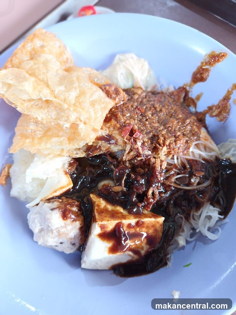 Noodles with Toppings