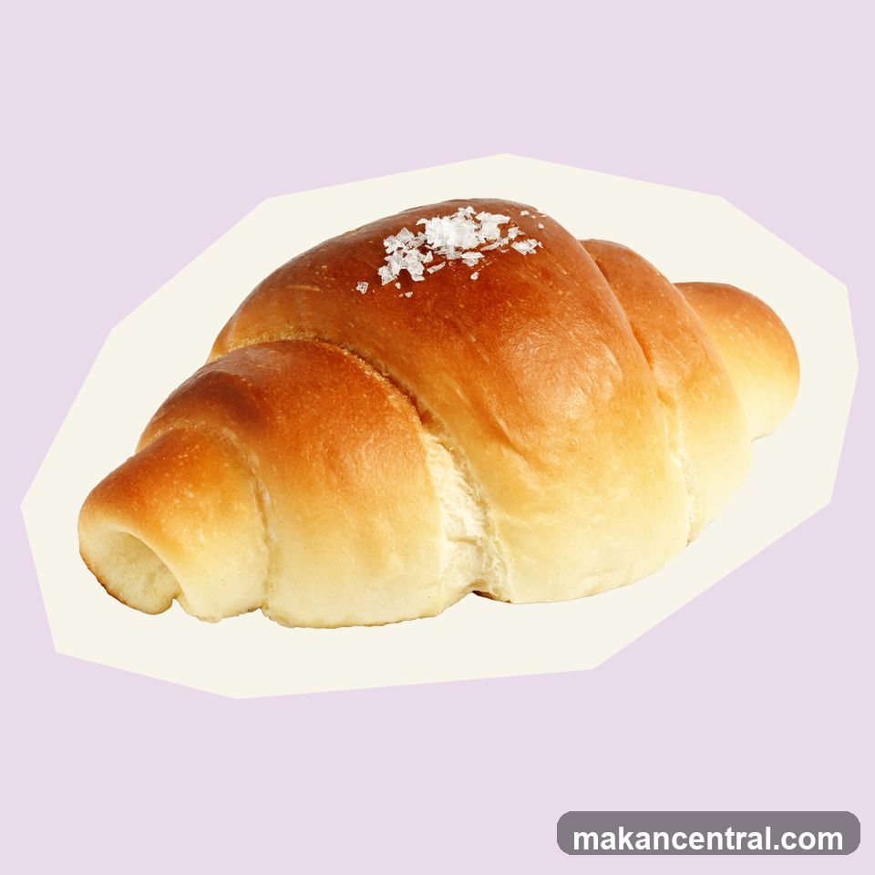 Croissant with Salt