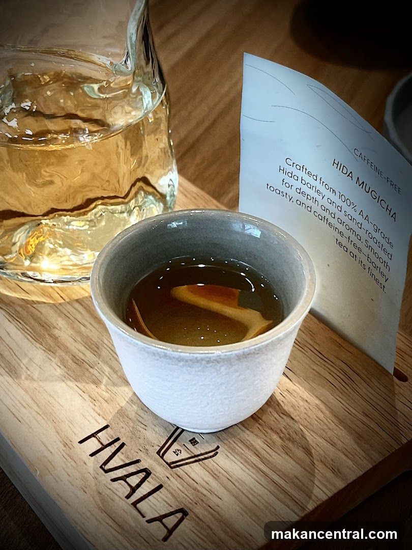 Hida Mugicha Tea