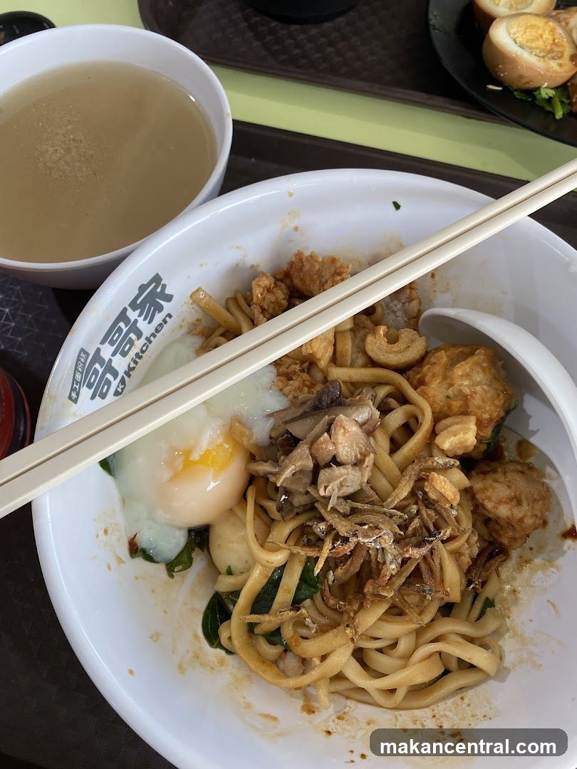 Noodles with Toppings