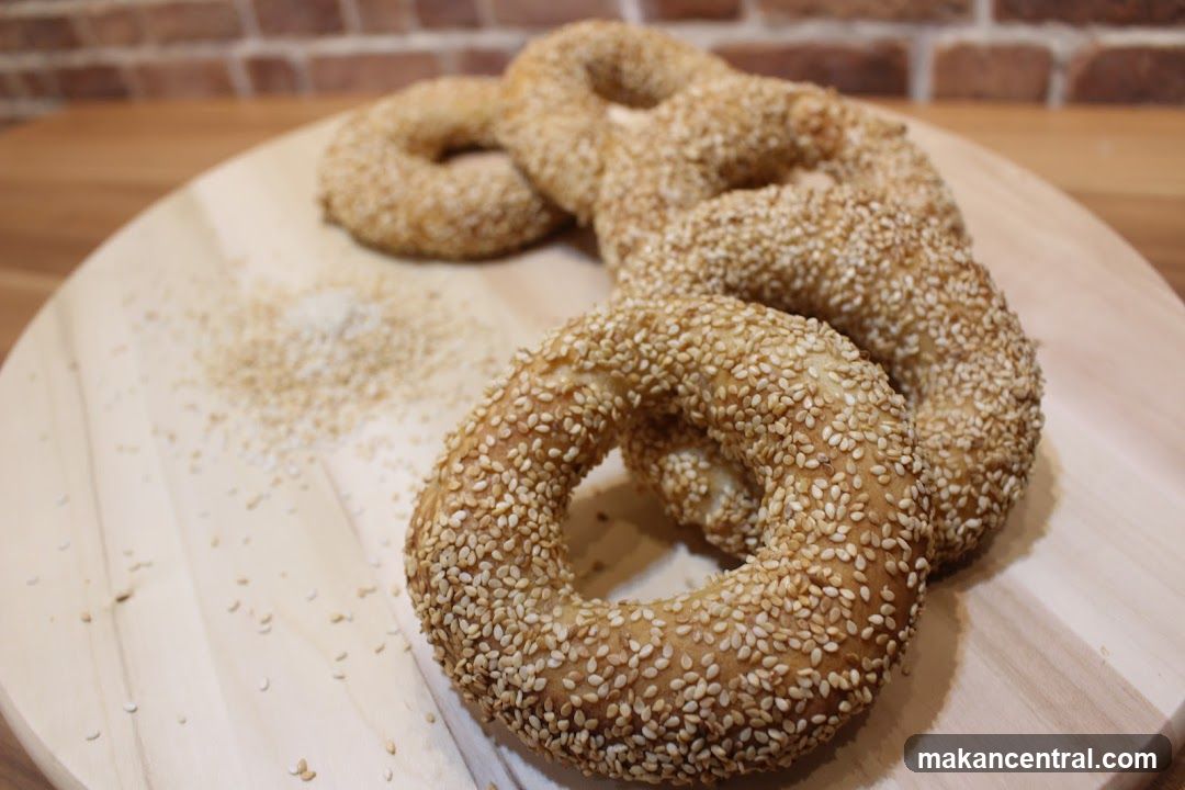 Sesame Bagels