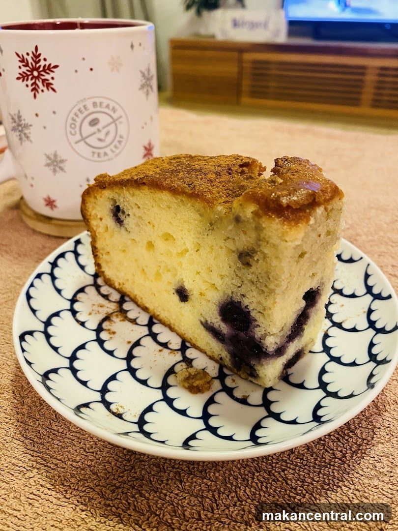 Blueberry cake and coffee