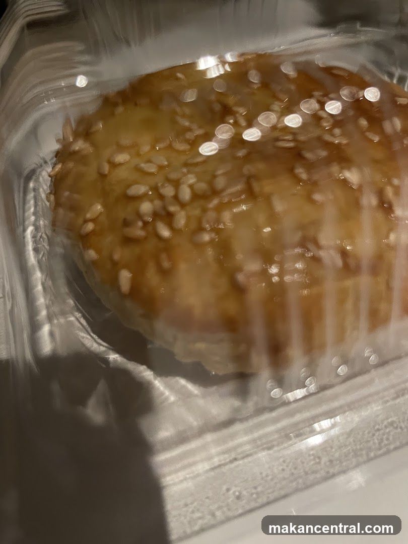 Sesame Seed Pastry