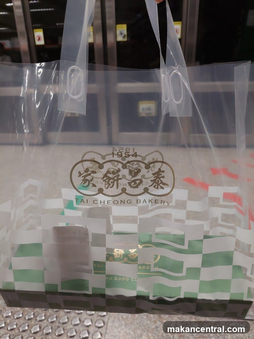 Tai Cheong Bakery Bag