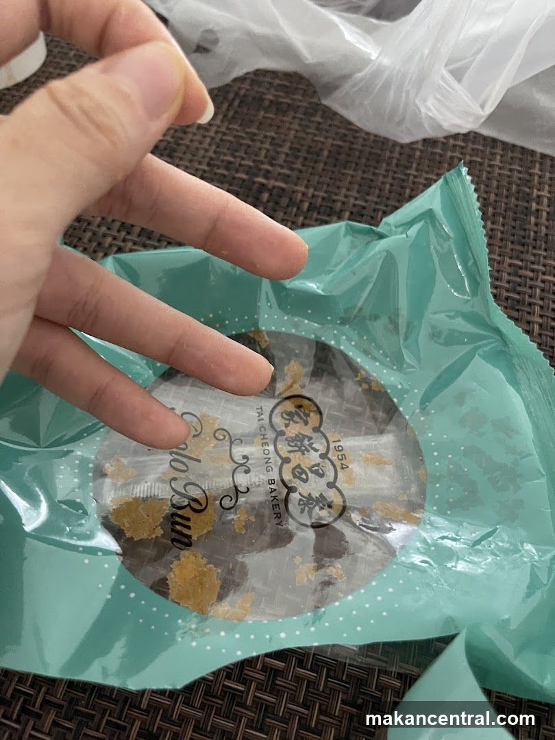 Tai Cheong Bakery Bolo Bun Packaging