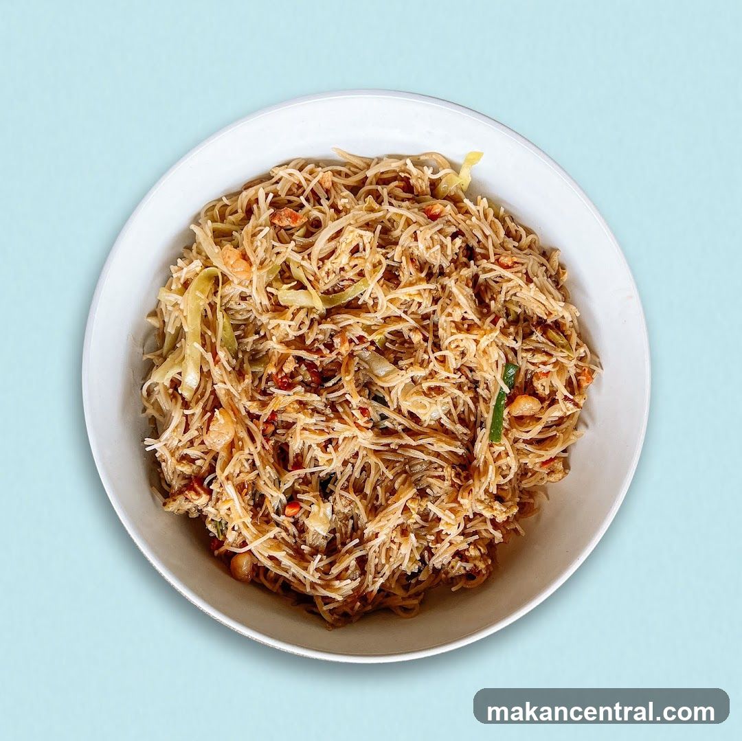 Noodles with Vegetables and Shrimp