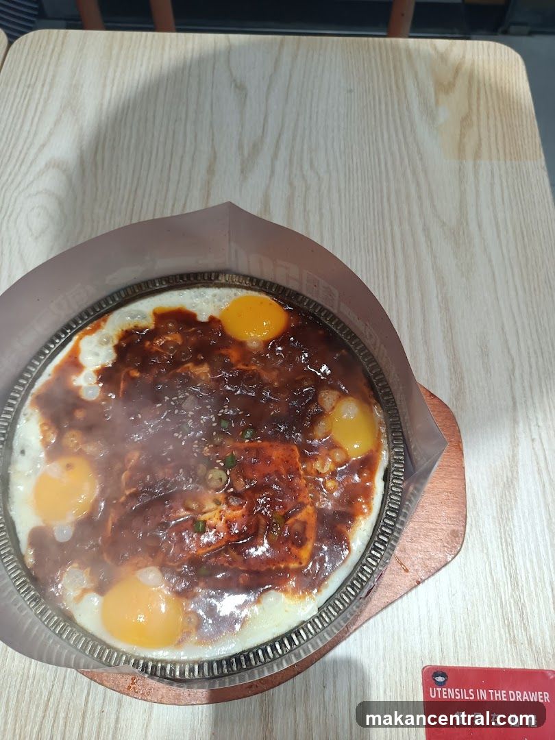 Sizzling Dish with Eggs and Tofu